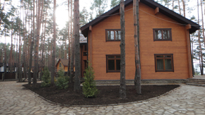 деревянный дом из клееного бруса